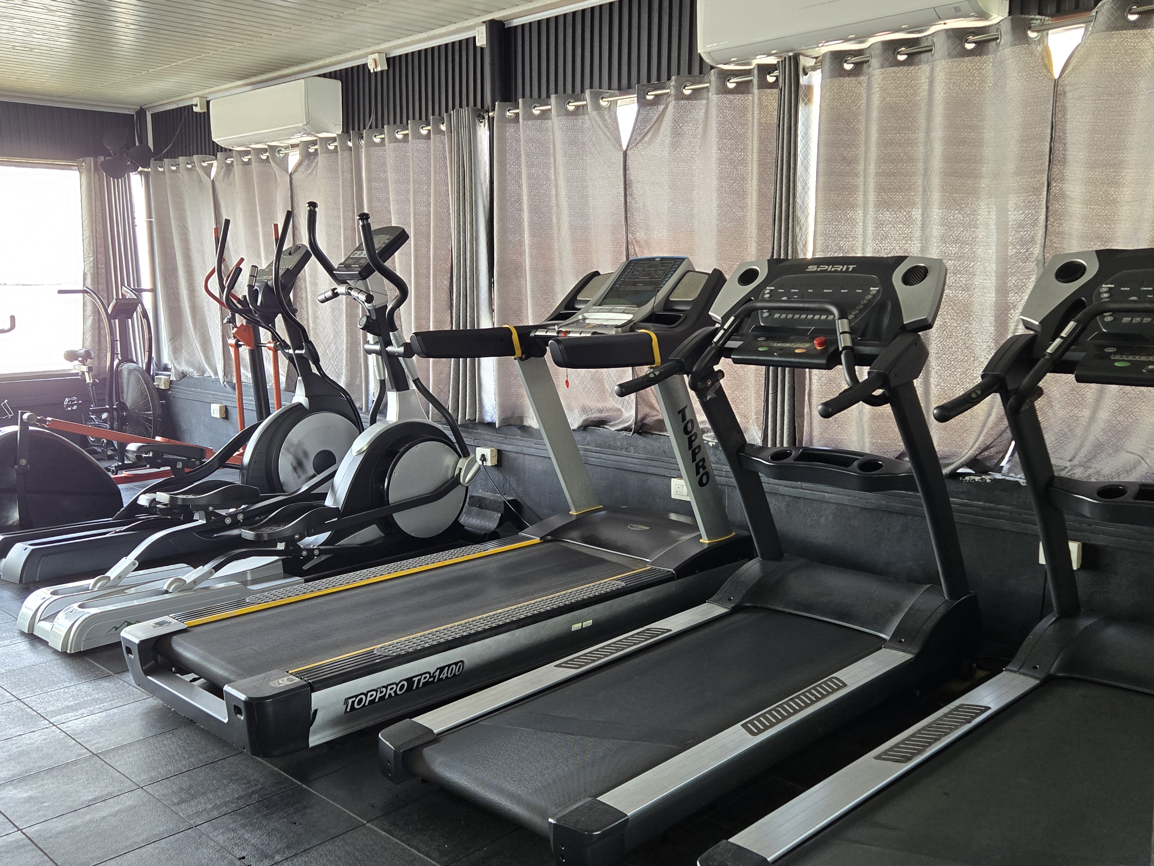About BFIT Gym